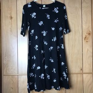 Black floral t-shirt dress